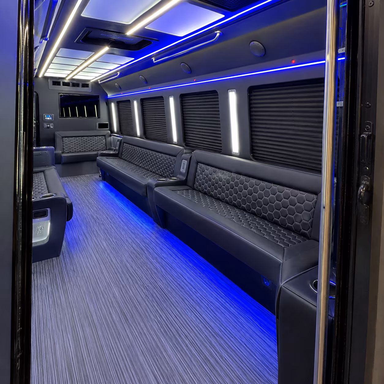 Pleasanton Winery Tour & Pub Crawl Transportation